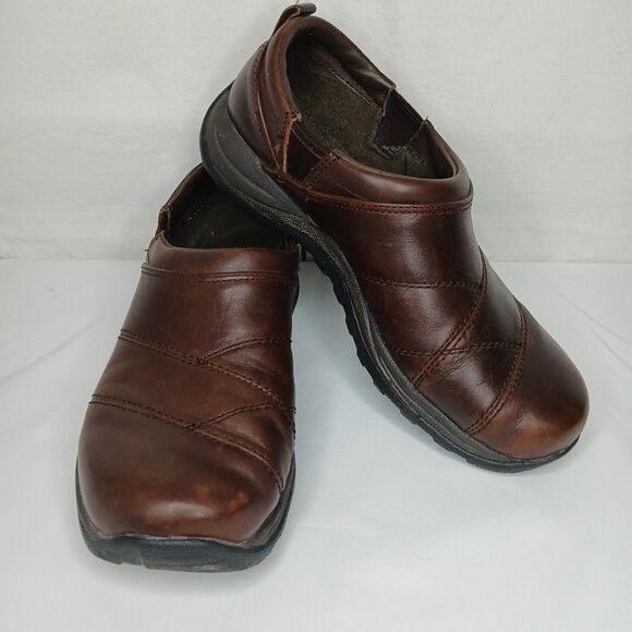 LL Bean Shoes Womens 8 Wide Brown Leather Comfort Mocs Clogs Slip On Outdoor - Picture 1 of 6